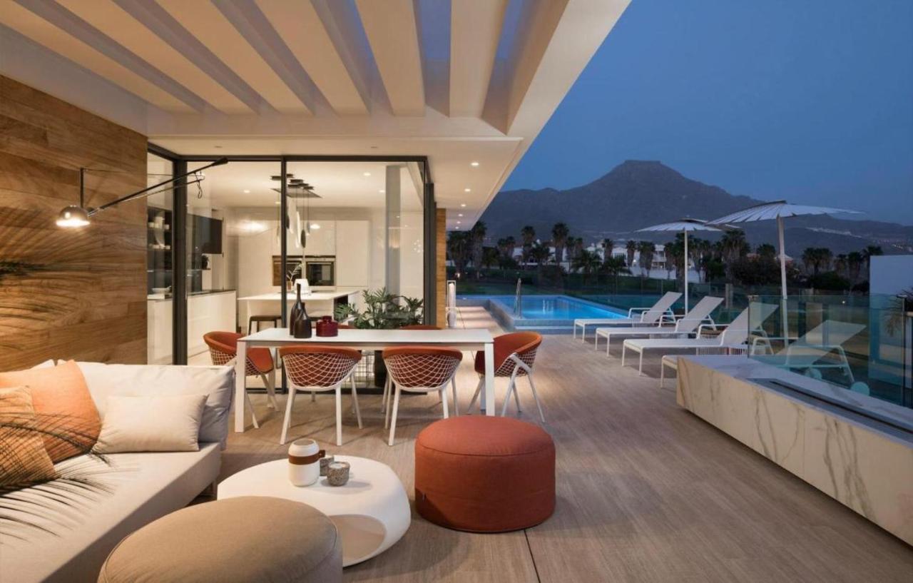 Luxury Villa Rebeka - Heated Pool And Jacuzzi Costa Adeje  Exterior foto