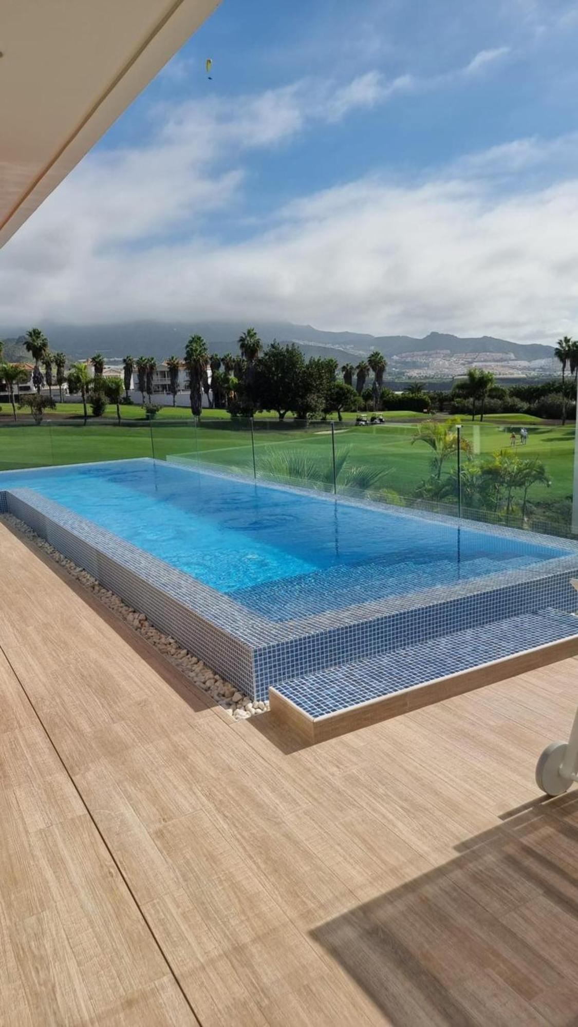 Luxury Villa Rebeka - Heated Pool And Jacuzzi Costa Adeje  Exterior foto